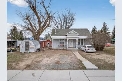 295 E St, North Powder, OR 97867 - Photo 1