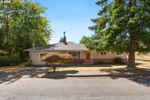 2002 Bloyd St, Kelso, WA 98626 - Photo 1