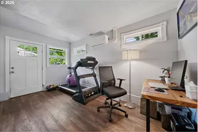 4902 NE 78th Ave, Portland, OR 97218 - Photo 18