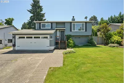 21932 SW Creek Dr, Tualatin, OR 97062 - Photo 1