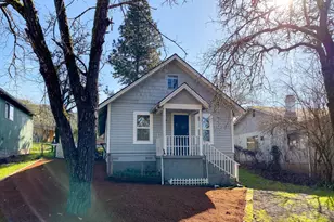 1747 SE Kane St, Roseburg, OR 97470 - Photo 1