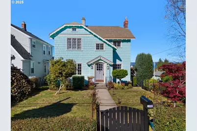 1390 Jerome Ave, Astoria, OR 97103 - Photo 1