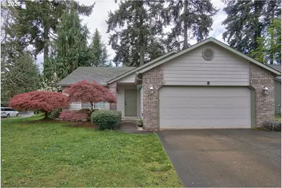 302 NW Sadie Ct, Hillsboro, OR 97124 - Photo 1