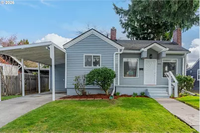 7052 N Fenwick Ave, Portland, OR 97217 - Photo 1