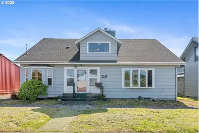 411 Park Ave, Tillamook, OR 97141 - Photo 1