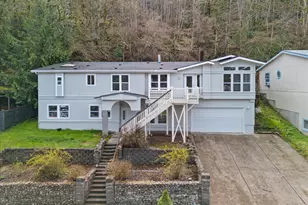 15224 SE Gladstone St, Portland, OR 97236 - Photo 1