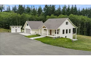 188 Sparrow Ln, Castle Rock, WA 98611 - Photo 1