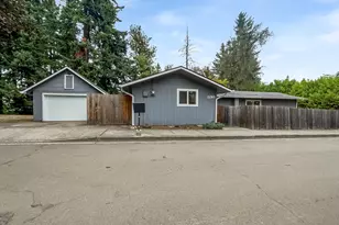 2285 Gilman Dr, Oregon City, OR 97045 - Photo 1