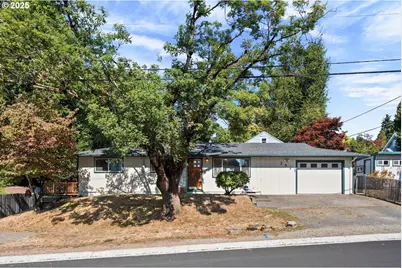 2821 SE Roswell St, Milwaukie, OR 97222 - Photo 1