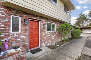 1702 NE Hogan Dr, Gresham, OR 97030 - Photo 1