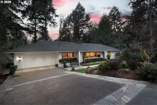 722 SW Westwood Dr, Portland, OR 97239 - Photo 1