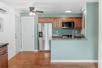 13050 SW Allen Blvd, Beaverton, OR 97005 - Photo 16