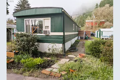 200 Woodpecker Ln, Elkton, OR 97436 - Photo 1