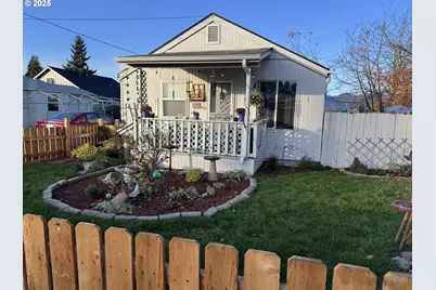 5570/5592 B St, Springfield, OR 97478 - Photo 1