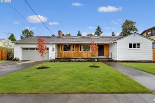 8418 N Portsmouth Ave, Portland, OR 97203 - Photo 1