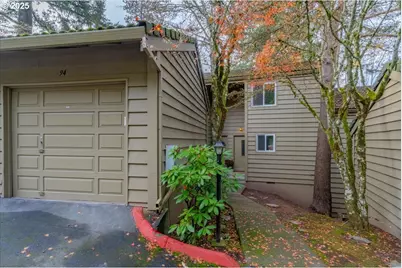 94 Cervantes Cir, Lake Oswego, OR 97035 - Photo 1
