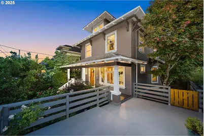 3422 SE Grant Ct, Portland, OR 97214 - Photo 1