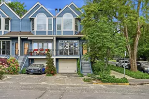 7988 Southeast Grand Avenue, Portland, OR 97202 - Photo 1