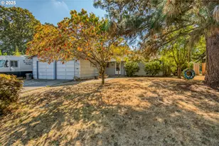 18132 SW Sandra Ln, Beaverton, OR 97003 - Photo 1