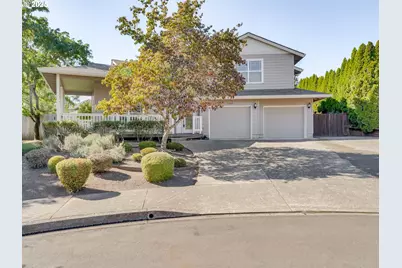 2362 NW Wintergreen Ct, McMinnville, OR 97128 - Photo 1