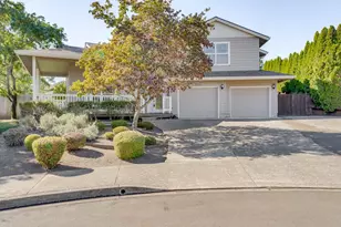 2362 NW Wintergreen Ct, McMinnville, OR 97128 - Photo 1