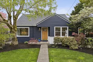 2853 NE 77th Pl, Portland, OR 97213 - Photo 1