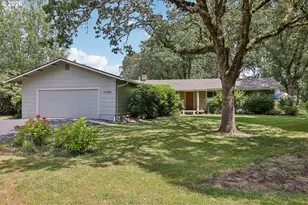 17605 SW Pheasant Ln, Beaverton, OR 97003 - Photo 1