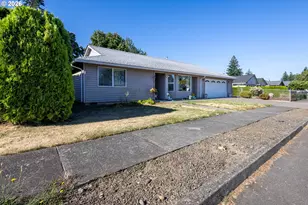17036 SE Salmon St, Portland, OR 97233 - Photo 1