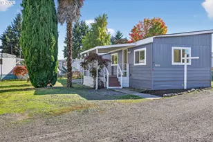 52238 Teakwood Dr, Scappoose, OR 97056 - Photo 1