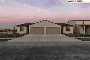 1197 NE Emerald Dr, Hermiston, OR 97838 - Photo 1