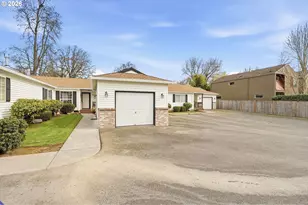 13714 SE Linden Ln, Milwaukie, OR 97222 - Photo 1