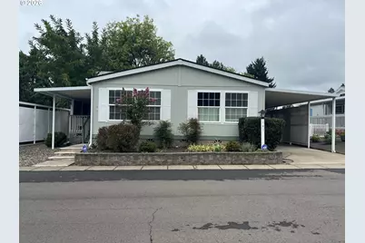 141 River Ridge Ave, Roseburg, OR 97471 - Photo 1