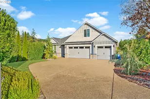 101 W 15th Cir, La Center, WA 98629 - Photo 1