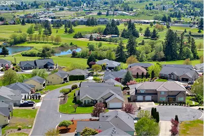 1922 Kapela Ct, Sutherlin, OR 97479 - Photo 1