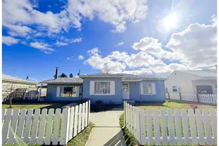 1925 Myrtle St, Baker City, OR 97814 - Photo 1