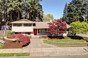 19425 NE Irving Ct, Portland, OR 97230 - Photo 1