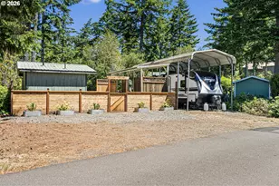 251 Outer Dr, Florence, OR 97439 - Photo 1
