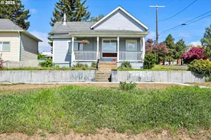 400 Mc Coy St, Moro, OR 97039 - Photo 1