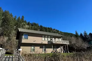 10298 Hwy 126, Mapleton, OR 97453 - Photo 1