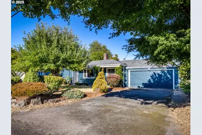 1700 NE 134th Pl, Portland, OR 97230 - Photo 1