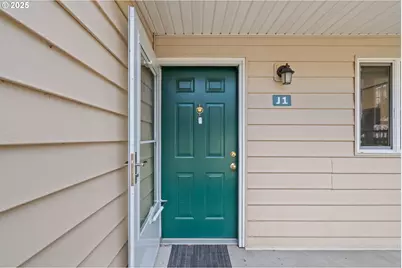 13216 NE Salmon Creek Ave #J1, Vancouver, WA 98686 - Photo 1