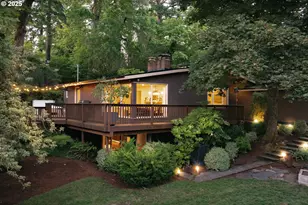 5431 SW Alfred St, Portland, OR 97219 - Photo 1