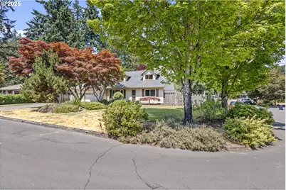 6120 SW Cross Creek Dr, Beaverton, OR 97078 - Photo 1