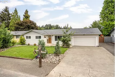 106 Monterey Dr, Kelso, WA 98626 - Photo 1