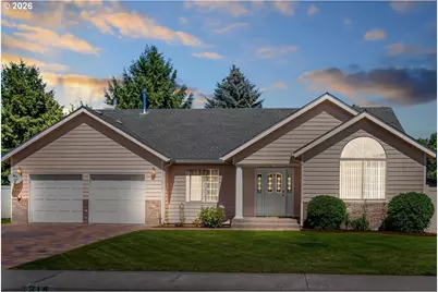 214 SW Meadow Lakes Dr, Prineville, OR 97754 - Photo 1
