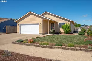 1425 SW Emily Dr, McMinnville, OR 97128 - Photo 1