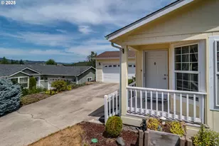 150 Kimberly Way, Canyonville, OR 97417 - Photo 1