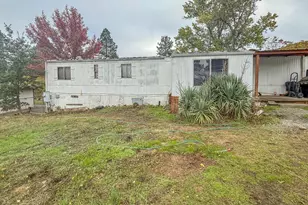 301 Conrad St, Myrtle Creek, OR 97457 - Photo 1