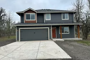 670 N 12th St, Philomath, OR 97370 - Photo 1