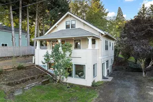 7107 SW 29th Ave, Portland, OR 97219 - Photo 1